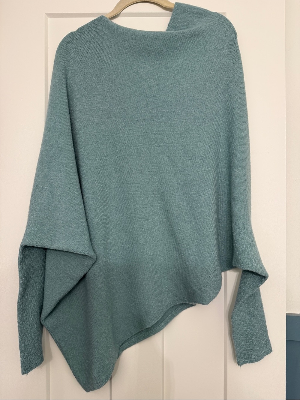 Jaki London Asymmetric Draped Sweater in Mint Made in Italy - Size S/M - Picture 4 of 8